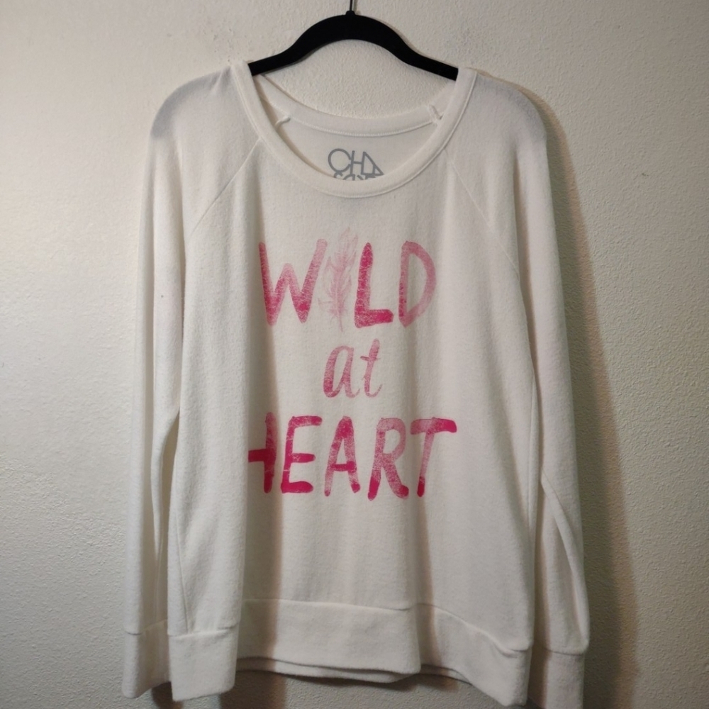Chaser Wild At Heart White Crew Neck Sweatshirt M